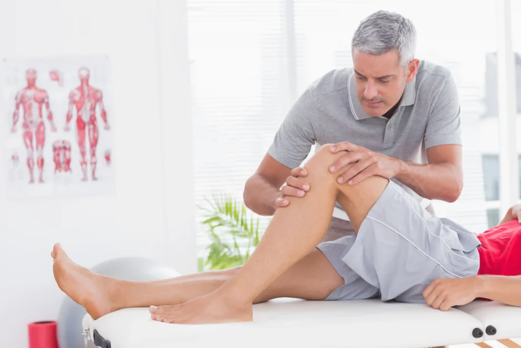 can a chiropractor help with knee pain